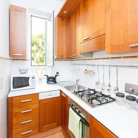 Trastevere Treasure Apartment